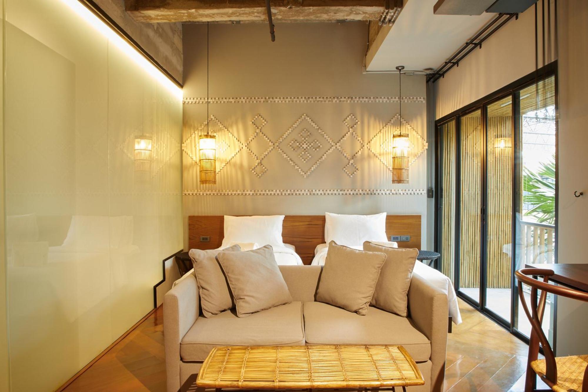 515 Victory Hotel Bangkok Exterior photo